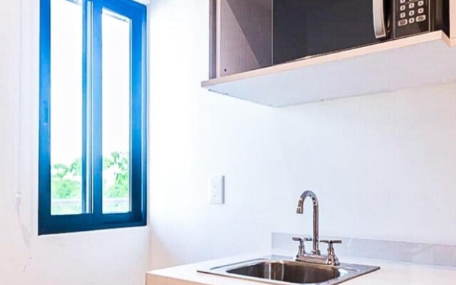 El Peque o Private Condo Pool Rooftop Lounge