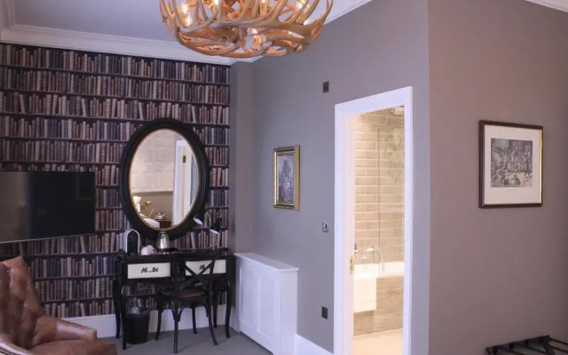 The Grafton Arms Pub & Rooms