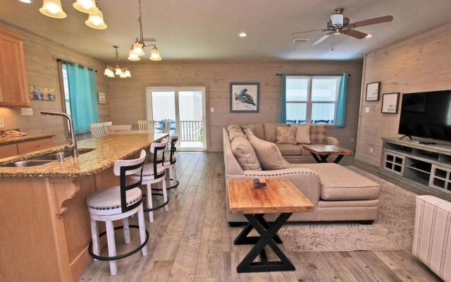 Romeo Beach by Youngs Suncoast