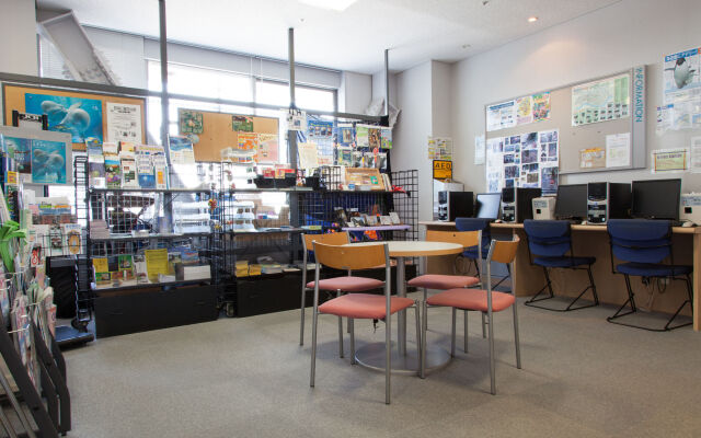 Shin-Osaka Youth Hostel
