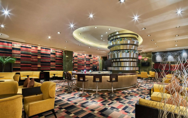 Four Points by Sheraton Shanghai, Daning