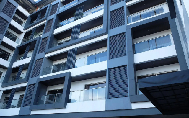 Zeppelin Suites