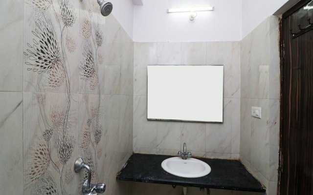 Spot On 42243 Hotel Shubh Sarthak