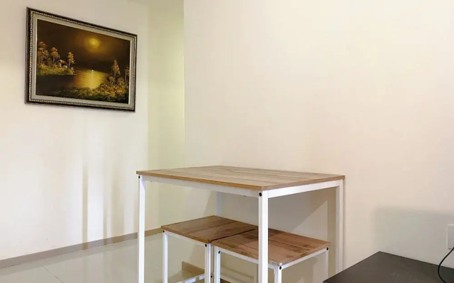 Comfortable Living 2Br At Meikarta Apartment