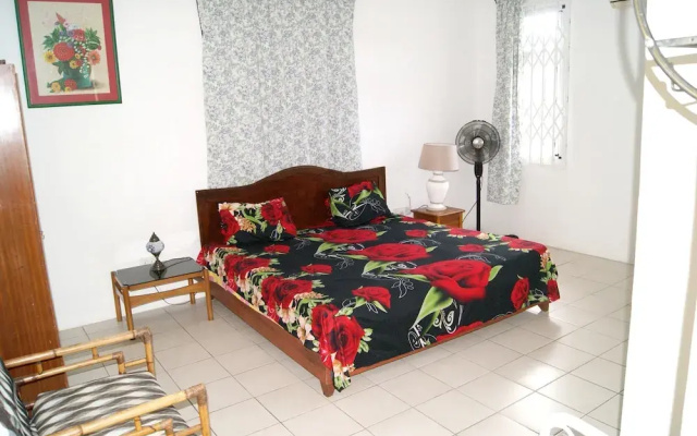 Apartment with 3 Bedrooms in Bambous, with Balcony And Wifi - 6 Km From the Beach