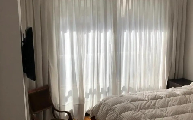 Live Hotel