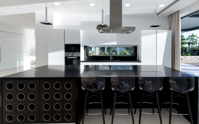 Vivo Mare Beachfront - Seaview Villas