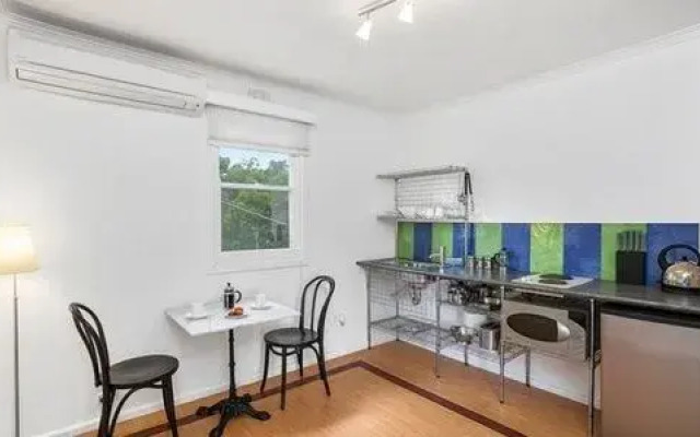 Lake Daylesford Apartments 5