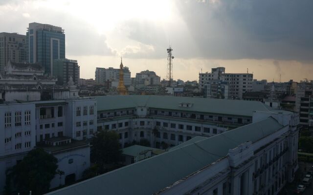 City Star Hotel