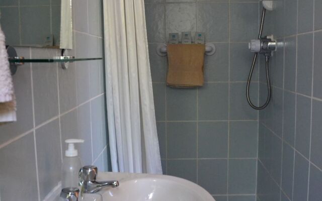 Seawinds Bed & Breakfast