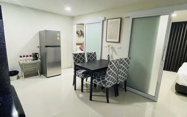 Christella Hotel Laemchabang