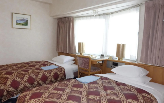 Hotel New Green Tsubame Sanjo