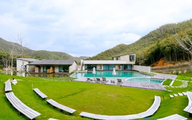 YAZA Wild at the Yamaguchi Hotel – Outside – Huzhou