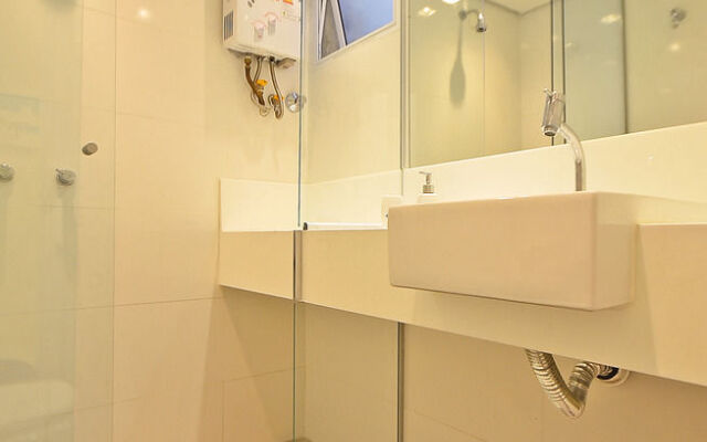 Sá Ferreira Apartment 228