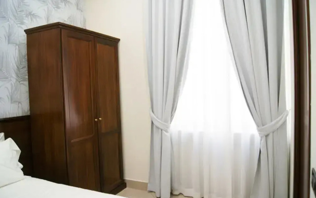 Monti 66 Hotel