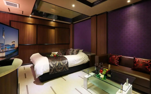 Hotel Bijou (Adult Only)