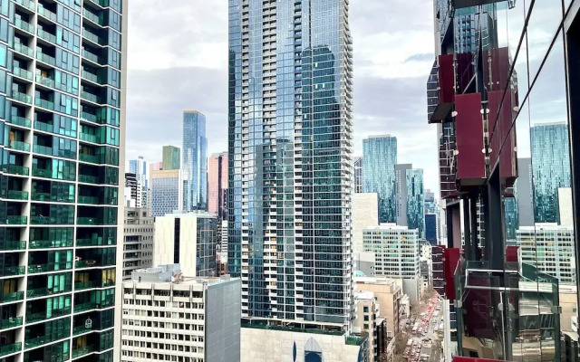 ReadySet Apartments at Manhattan