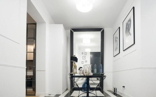 CIBELES Apartment II 5BR 5BT