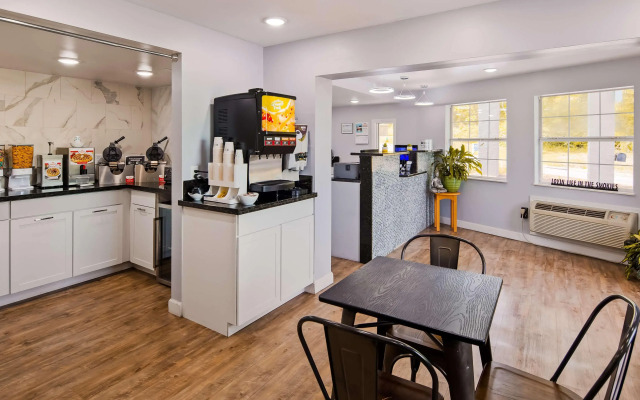 SureStay Hotel by Best Western Pigeon Forge