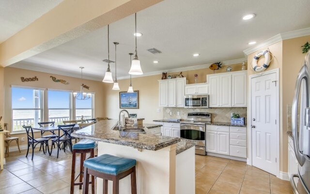 Beachfront Melody 4 Bedroom Home