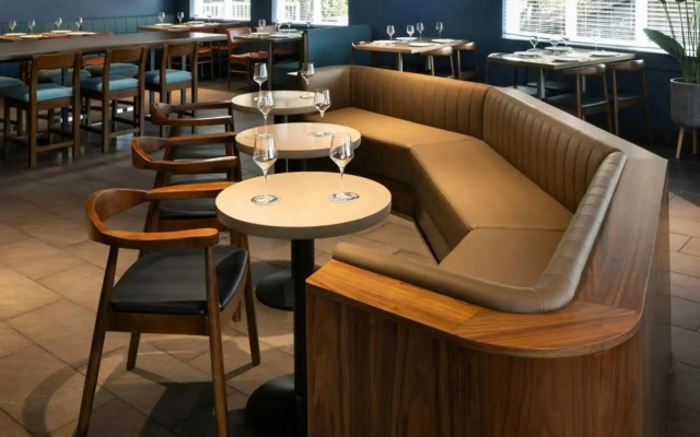 Four Points by Sheraton Surrey
