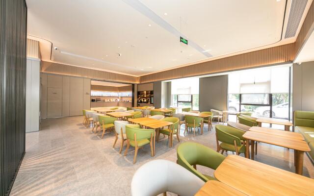 Ji Hotel Hangzhou Yunqi Town Convention and Exhibition Center