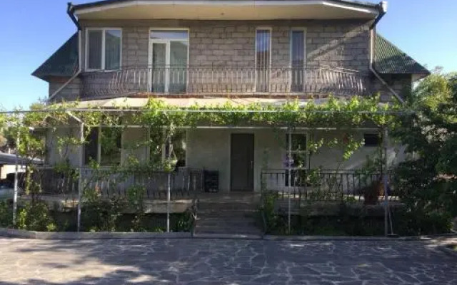 Malkhaz Hostel