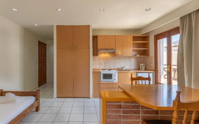 Athina Inn