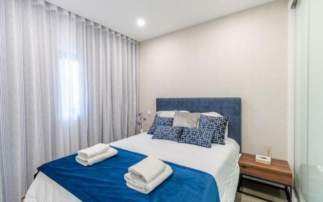 Sea View Balcony by Madeira Sun Travel
