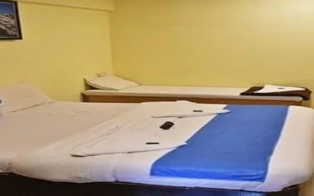 Room Maangta 111 @ Andheri East
