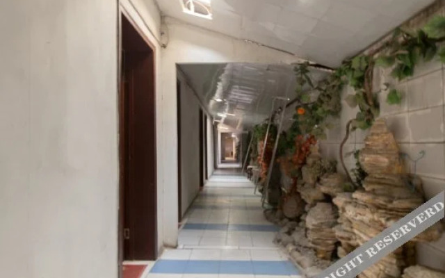 Xinlin Hostel