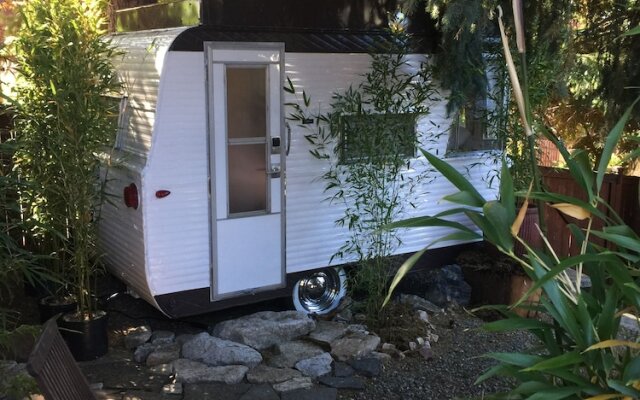 Seattle Glamping - Fremont Dream Catcher