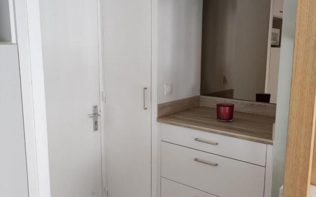 Studio Le Lavandou, 1 pièce, 1 personne - FR-1-677-3