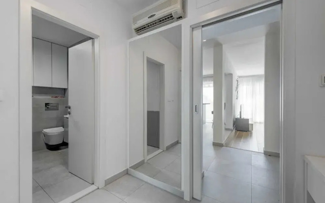 Modern apartment Marija