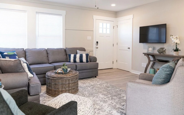 3 Bedroom, Virginia Street