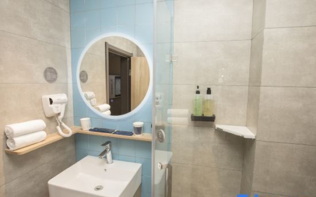 Homeinn Neo (BaoTou Da Mao Qi pedestrian street shop) – Bathroom – Baotou
