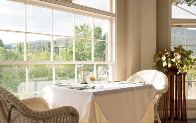 The Woodbridge Waterfront Rooms.