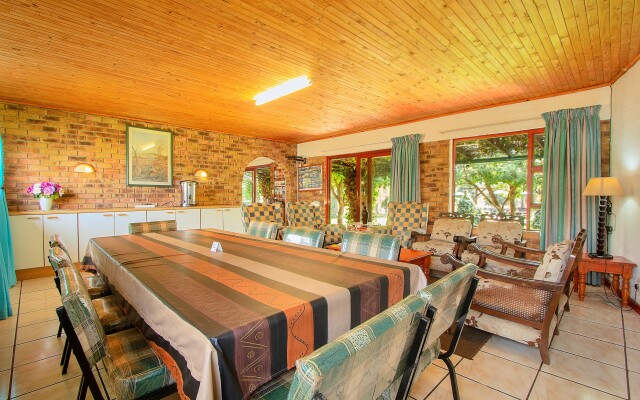 Airport Bird & Game Lodge