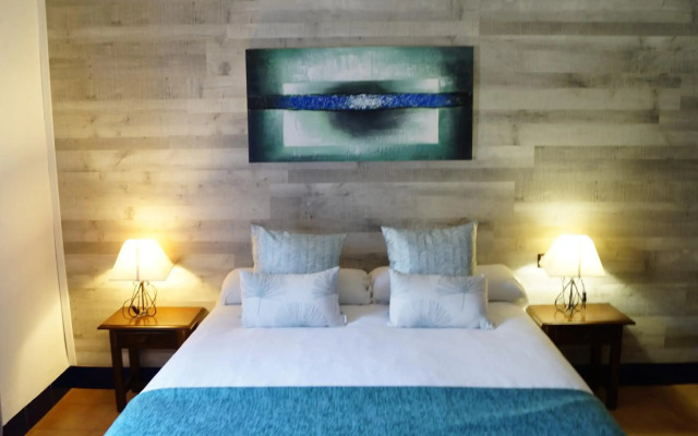 Hotel Caserio de Iznajar