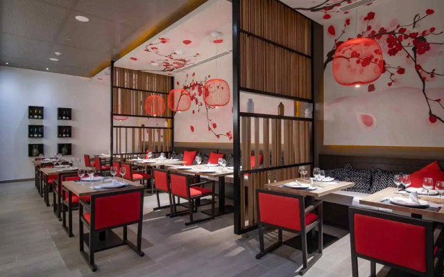 Gran Muthu Rainbow Hotel