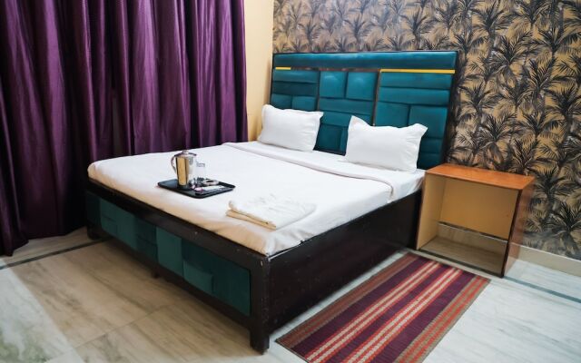 Roomshala 126 Mannat Inn