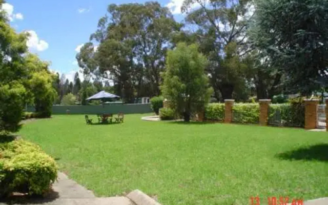 Coachmans Rest Motor Lodge