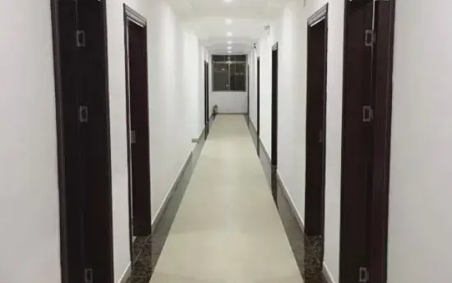 Jieyang 6 1 Hotel (Chaoshan Airport Branch)