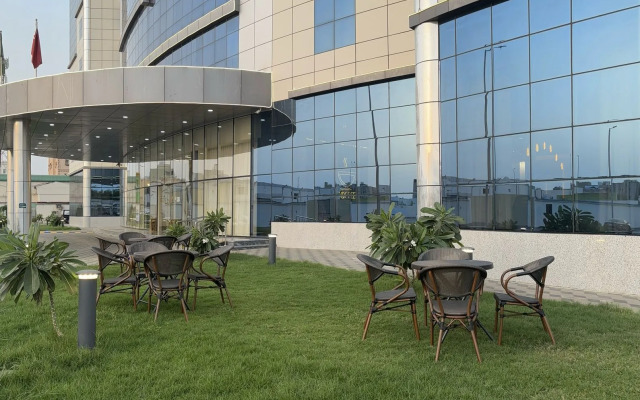 Hotel AlMada Alarabia