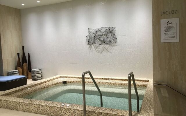 Shang Luxury Suites