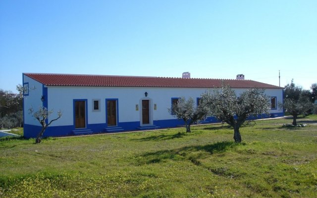 House With 4 Bedrooms in Vidigueira, With Wonderful Mountain View and