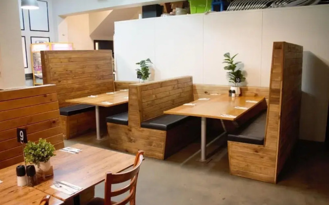 The Caledonian Hotel