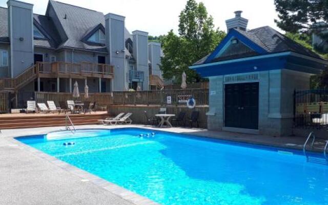 Blue Mountain Getaway