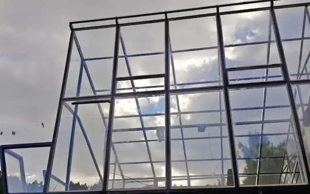 XTSY Travellers Hostel