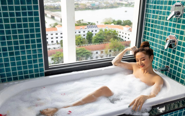 White Lotus Hue Hotel